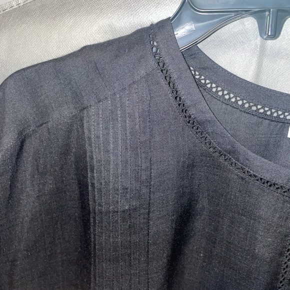 Vince Black Linen Shirt (Small) - Picture 4 of 5